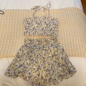 Short and crop top set